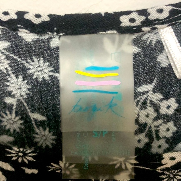 Black & White Floral Tropik Dress (US S) - Picture 3 of 3